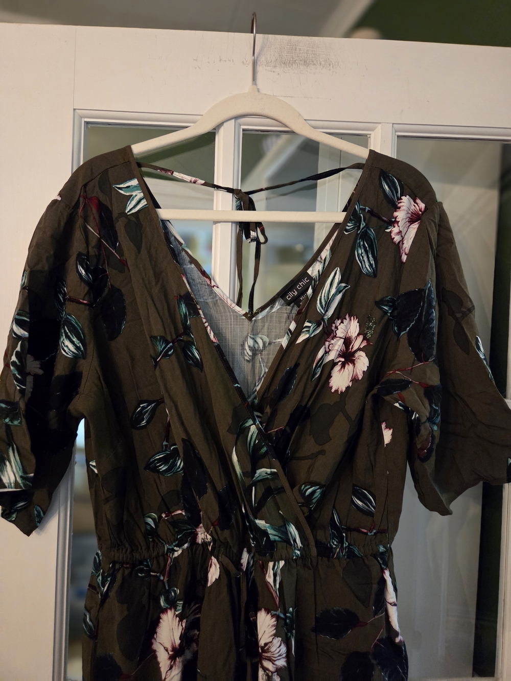 City Chic Floral Olive Green Midi Jumper - Women - Size 14 - Picture 11 of 11